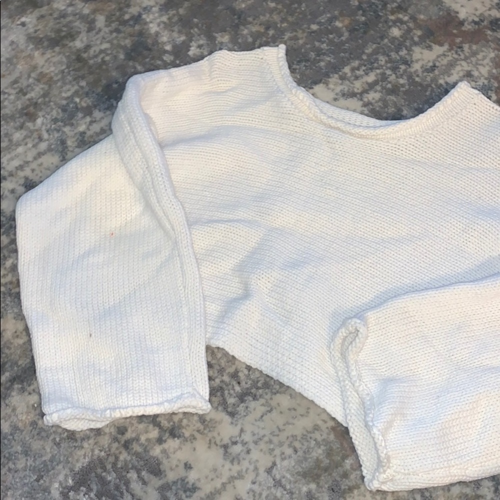 Crop knit sweater